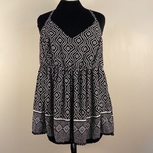Torrid Tank Top Spag Strap Elastic Waist Blk Wht Zip Tassel Flowy